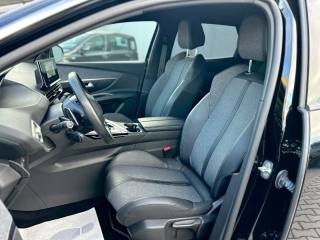 PEUGEOT 3008 usata, con Vetri oscurati