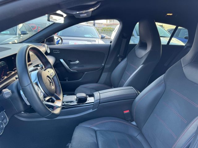 MERCEDES-BENZ CLA 200 usata, con Lettore CD