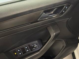 VOLKSWAGEN T-Roc usata, con Sensore di luce