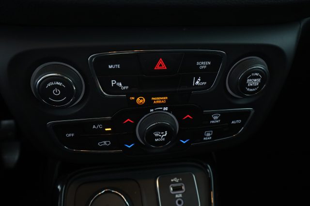 JEEP Compass usata 11