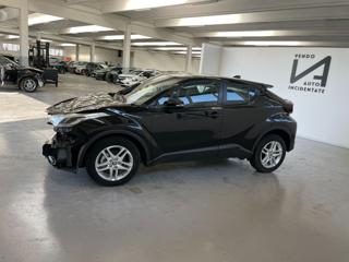 TOYOTA C-HR usata, con Autoradio