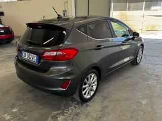 FORD Fiesta usata, con Autoradio
