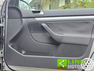 VOLKSWAGEN Golf usata, con Specchietti laterali elettrici