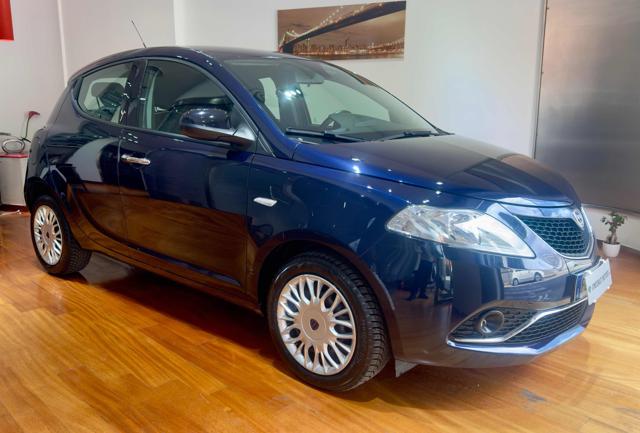 LANCIA Ypsilon usata, con ABS