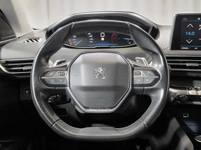 PEUGEOT 3008 usata 27
