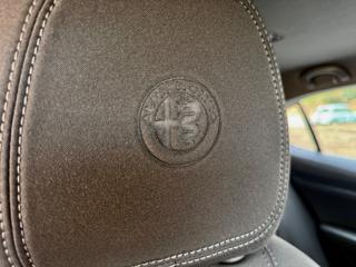 ALFA ROMEO Stelvio usata, con Sedile posteriore sdoppiato