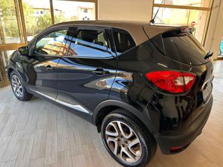 RENAULT Captur usata, con Alzacristalli elettrici