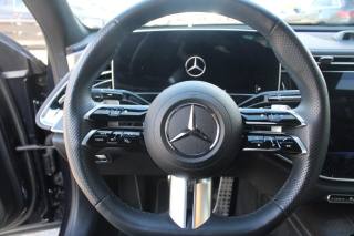 MERCEDES-BENZ E 220 usata, con Controllo trazione