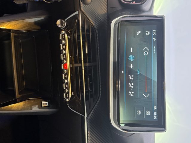 PEUGEOT 208 usata 11