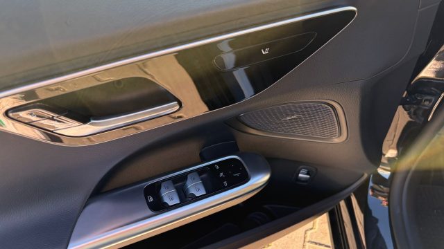 MERCEDES-BENZ C 220 usata, con Controllo trazione