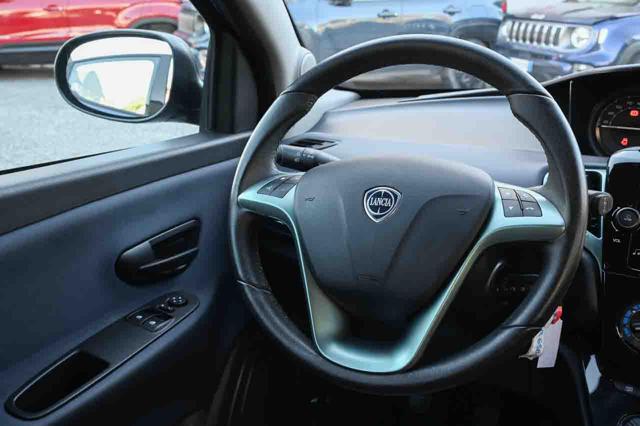 LANCIA Ypsilon usata, con Fendinebbia