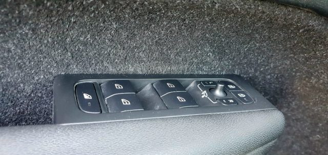 VOLVO XC40 usata, con Controllo vocale