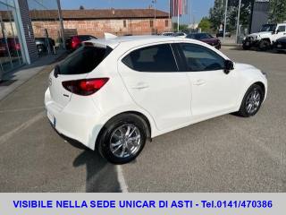 MAZDA 2 usata, con Autoradio