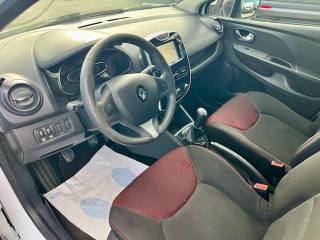 RENAULT Clio usata, con Specchietti laterali elettrici