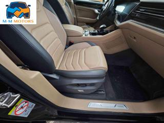 VOLKSWAGEN Touareg usata, con Sistema di navigazione