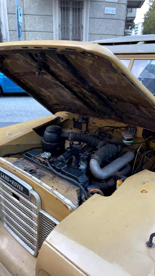 LAND ROVER Defender usata 19