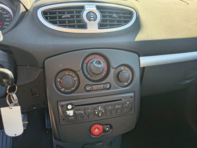 RENAULT Clio usata, con Controllo trazione