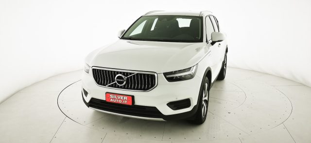 VOLVO XC40 usata, con Isofix