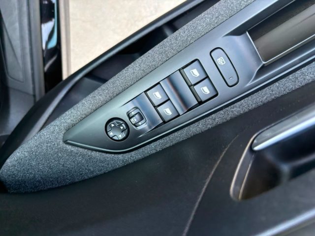 PEUGEOT 3008 usata, con Immobilizzatore elettronico