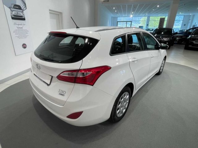 HYUNDAI i30 usata, con Antifurto