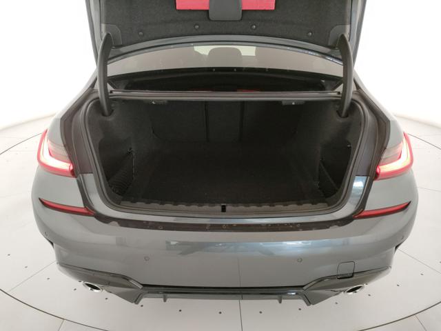 BMW 320 usata, con Specchietti laterali elettrici