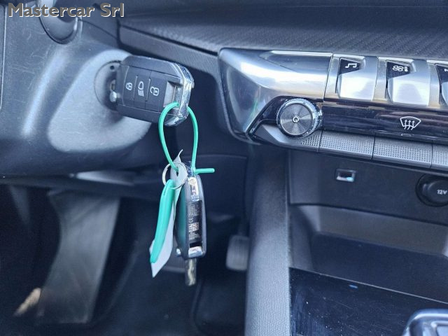 PEUGEOT 3008 usata, con Controllo elettronico della corsia