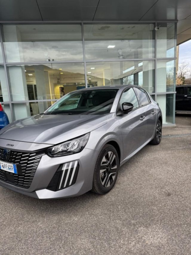 PEUGEOT 208 usata, con Autoradio