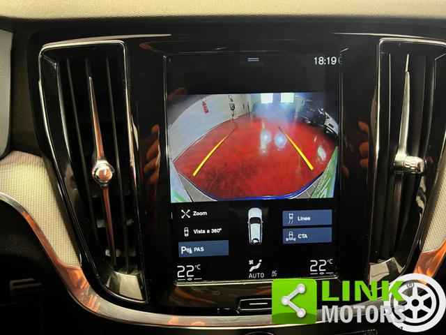VOLVO V60 usata, con Luci diurne