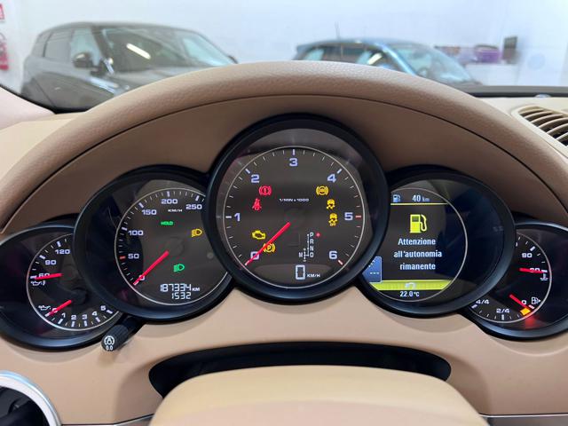PORSCHE Cayenne usata, con Cruise Control