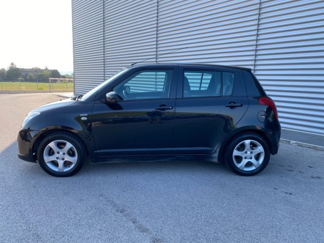 SUZUKI Swift usata, con Chiusura centralizzata