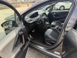 PEUGEOT 2008 usata, con Specchietti laterali elettrici