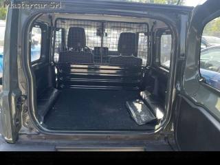 SUZUKI Jimny usata, con Fendinebbia