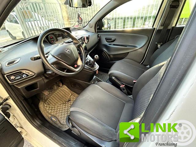 LANCIA Ypsilon usata, con ESP