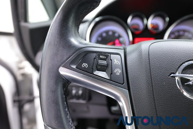 OPEL Astra usata, con Volante multifunzione