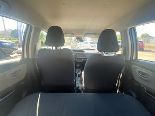 TOYOTA Yaris usata 30