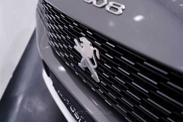 PEUGEOT 5008 usata, con Airbag testa
