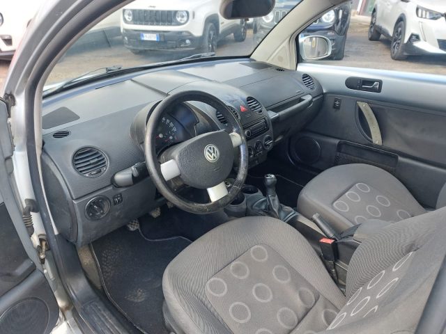 VOLKSWAGEN New Beetle usata 8