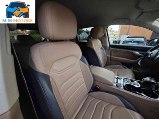 VOLKSWAGEN Touareg usata, con Bluetooth
