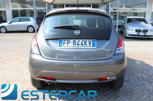 LANCIA Ypsilon usata, con ESP