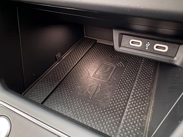 VOLKSWAGEN Taigo usata, con Touch screen