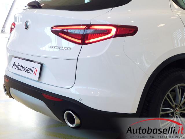 ALFA ROMEO Stelvio usata, con Bluetooth