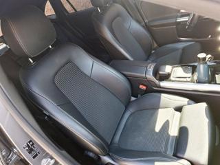 MERCEDES-BENZ GLA 200 usata 61