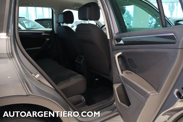 VOLKSWAGEN Tiguan usata, con Volante multifunzione