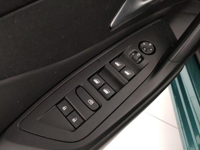 PEUGEOT 308 usata, con Vetri oscurati