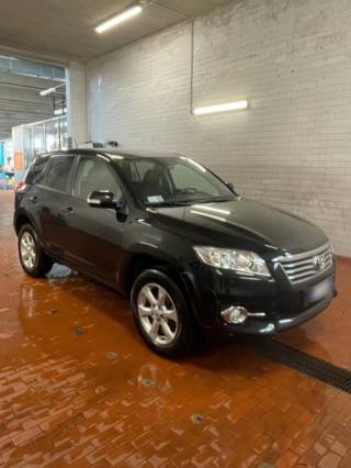 TOYOTA RAV 4 usata, con Regolazione elettrica sedili