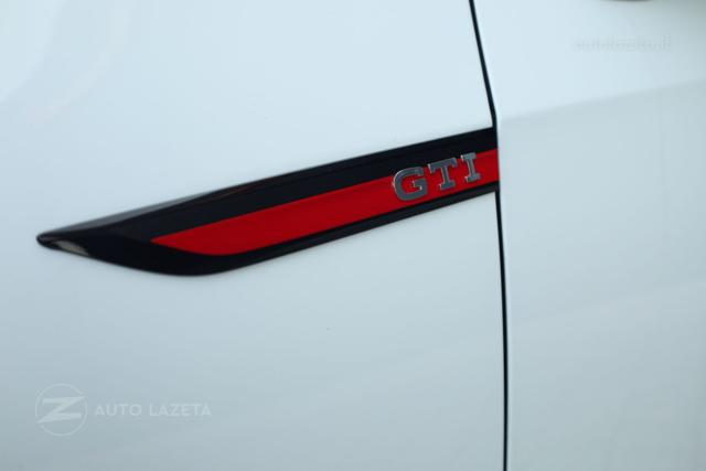 VOLKSWAGEN Golf GTI usata, con Vivavoce
