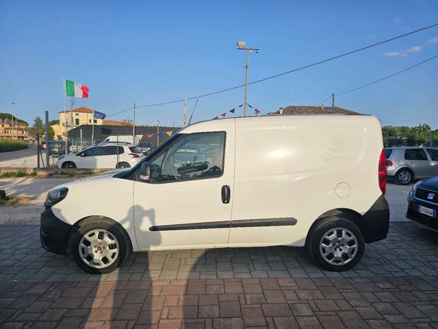 FIAT Doblo usata, con Airbag