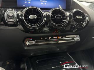 MERCEDES-BENZ B 180 usata, con Sedili riscaldati