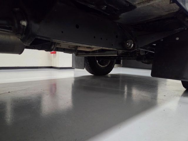 LAND ROVER Defender usata 25