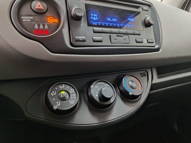 TOYOTA Yaris usata, con Controllo elettronico della corsia